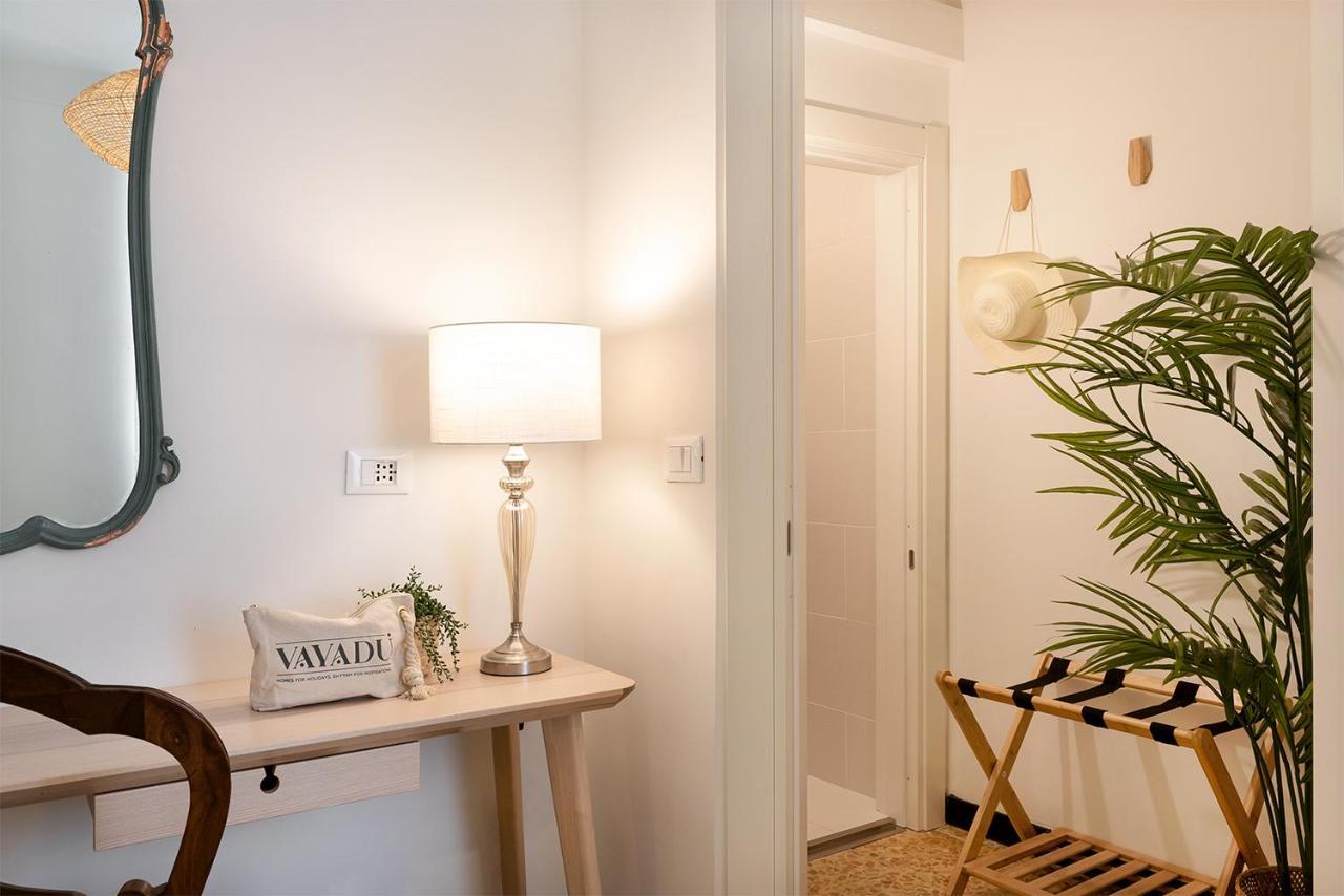 Ensemble Rooms Di Vayadu Alassio Ngoại thất bức ảnh
