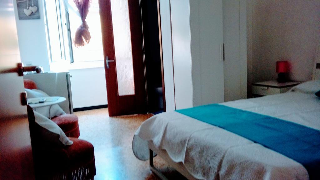 Ensemble Rooms Di Vayadu Alassio Ngoại thất bức ảnh