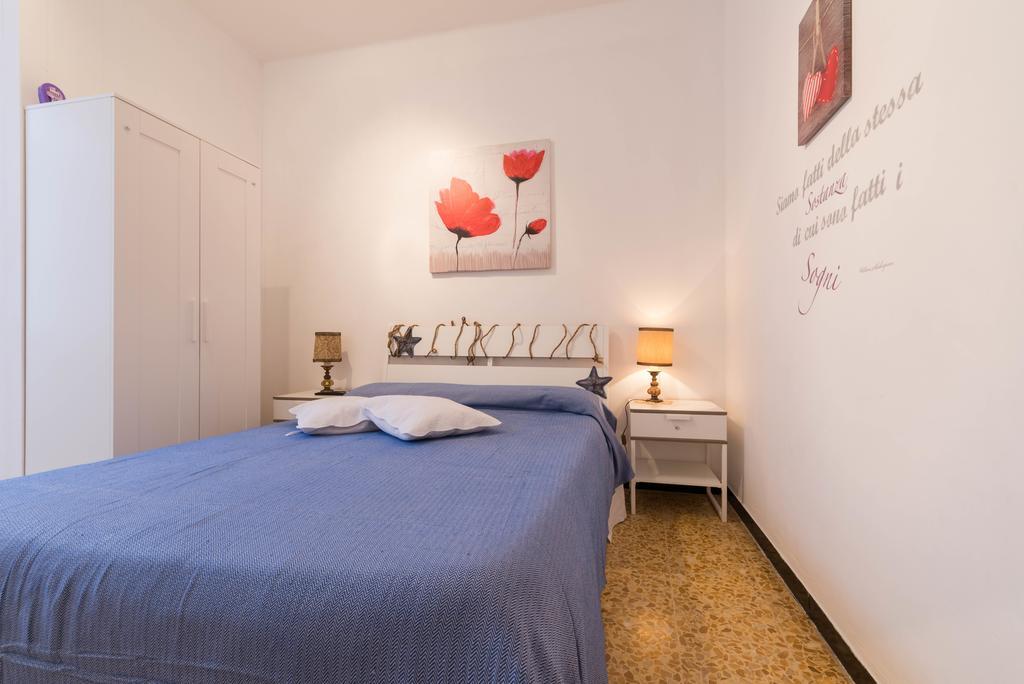 Ensemble Rooms Di Vayadu Alassio Ngoại thất bức ảnh